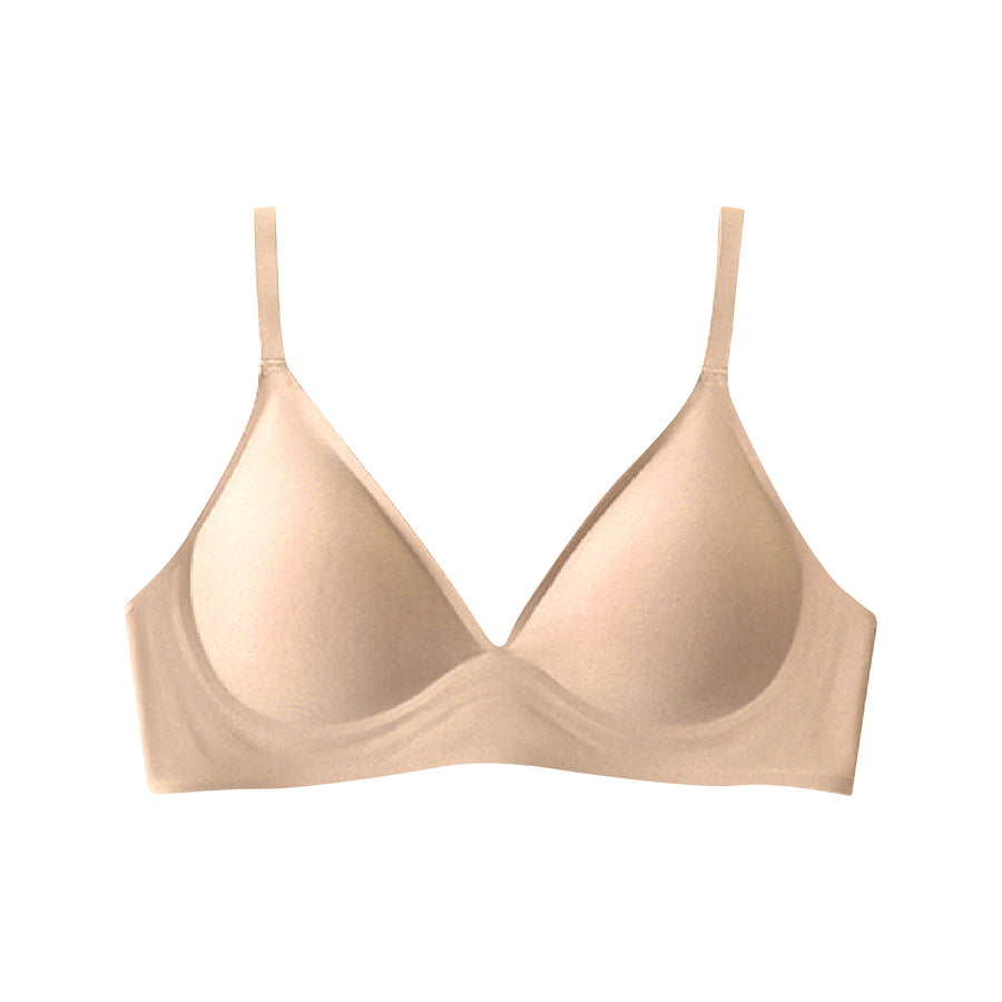 Chantelle's Secret Tri-Cup Daily Seamless Bra in a refined skin, offering a sleek, invisible fit for daily comfort and style.