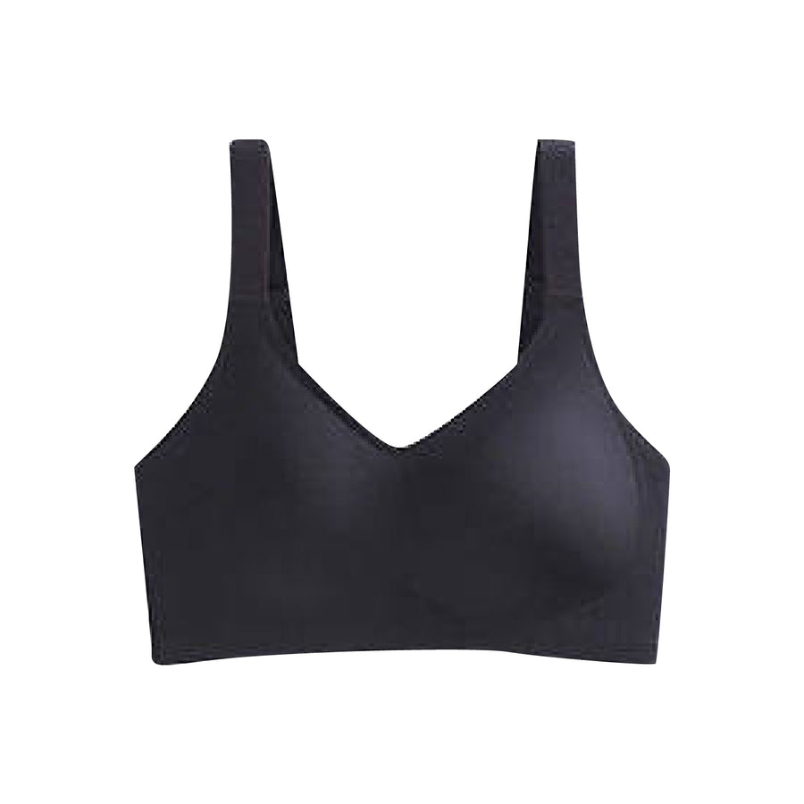 Classic black Chantelle's Secret seamless bra with a smooth, stretchable fabric ensuring a comfortable fit, perfect for everyday wear.