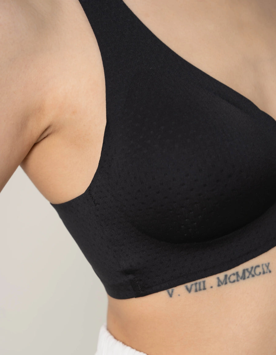 V-Front Closure Wireless Bra T76